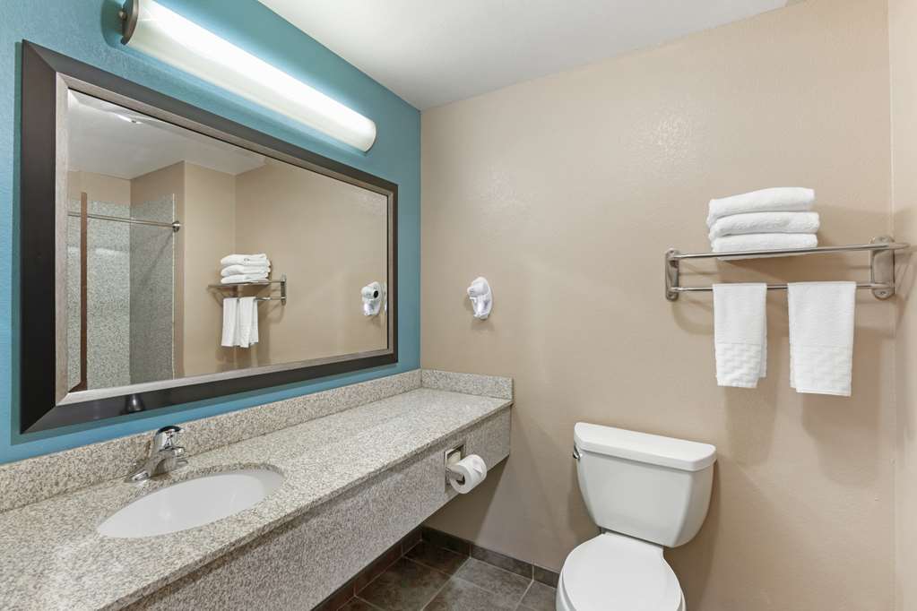 Фото Best Western Sonora Inn & Suites