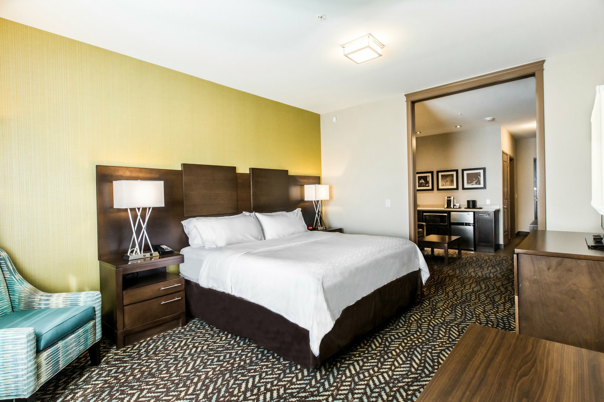 Фото Holiday Inn Express & Suites Spruce Grove - Stony Plain, an Ihg Hotel