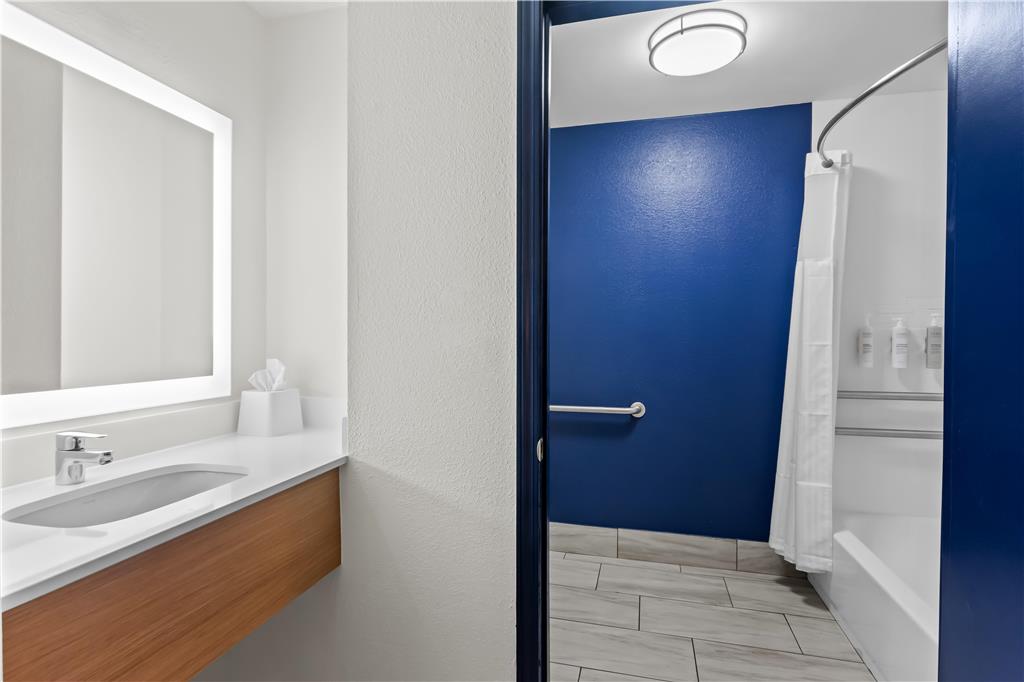 Фото Quality Inn Lexington East/Hamburg Area