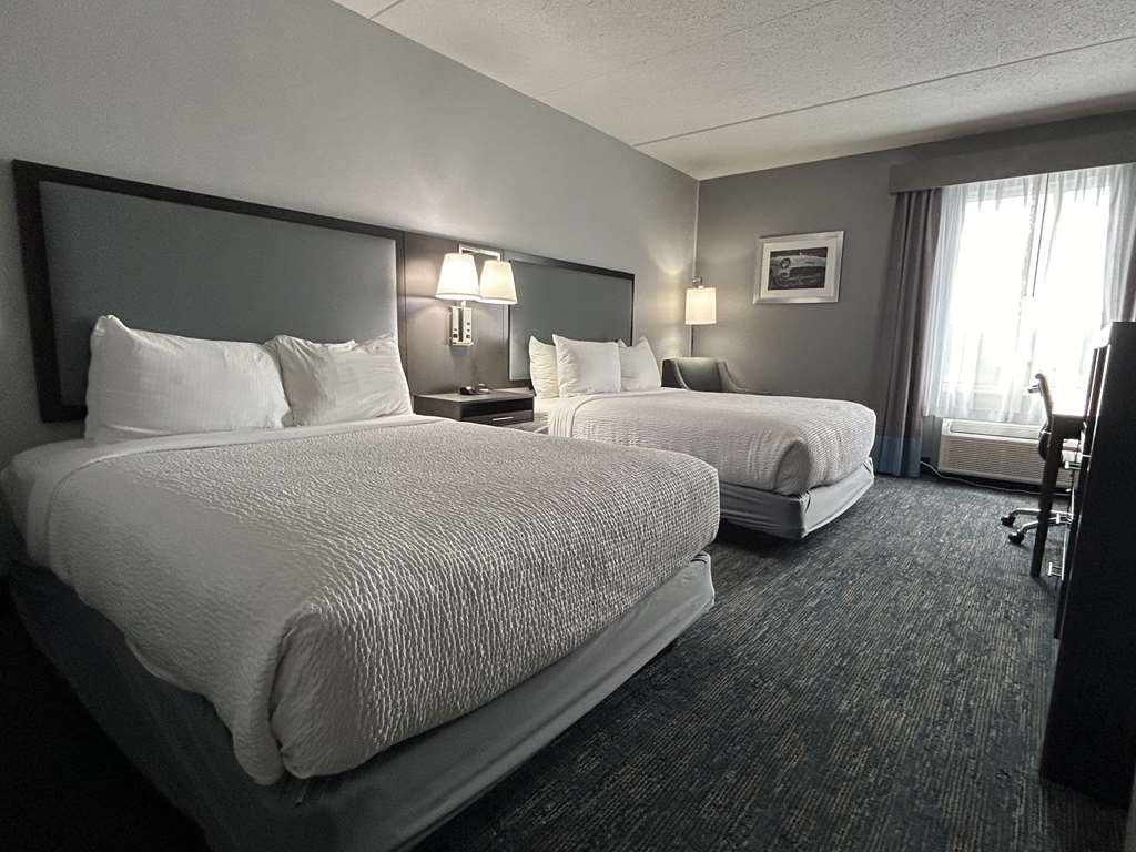 Фото Carlisle Hotel