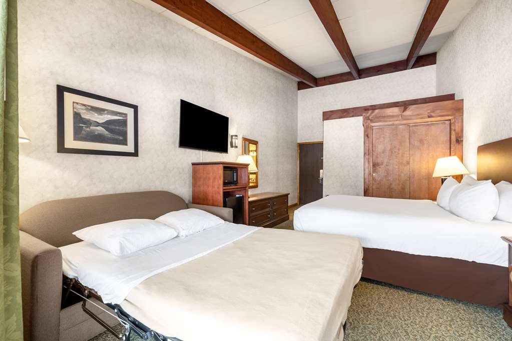 Фото Best Western Adirondack Inn