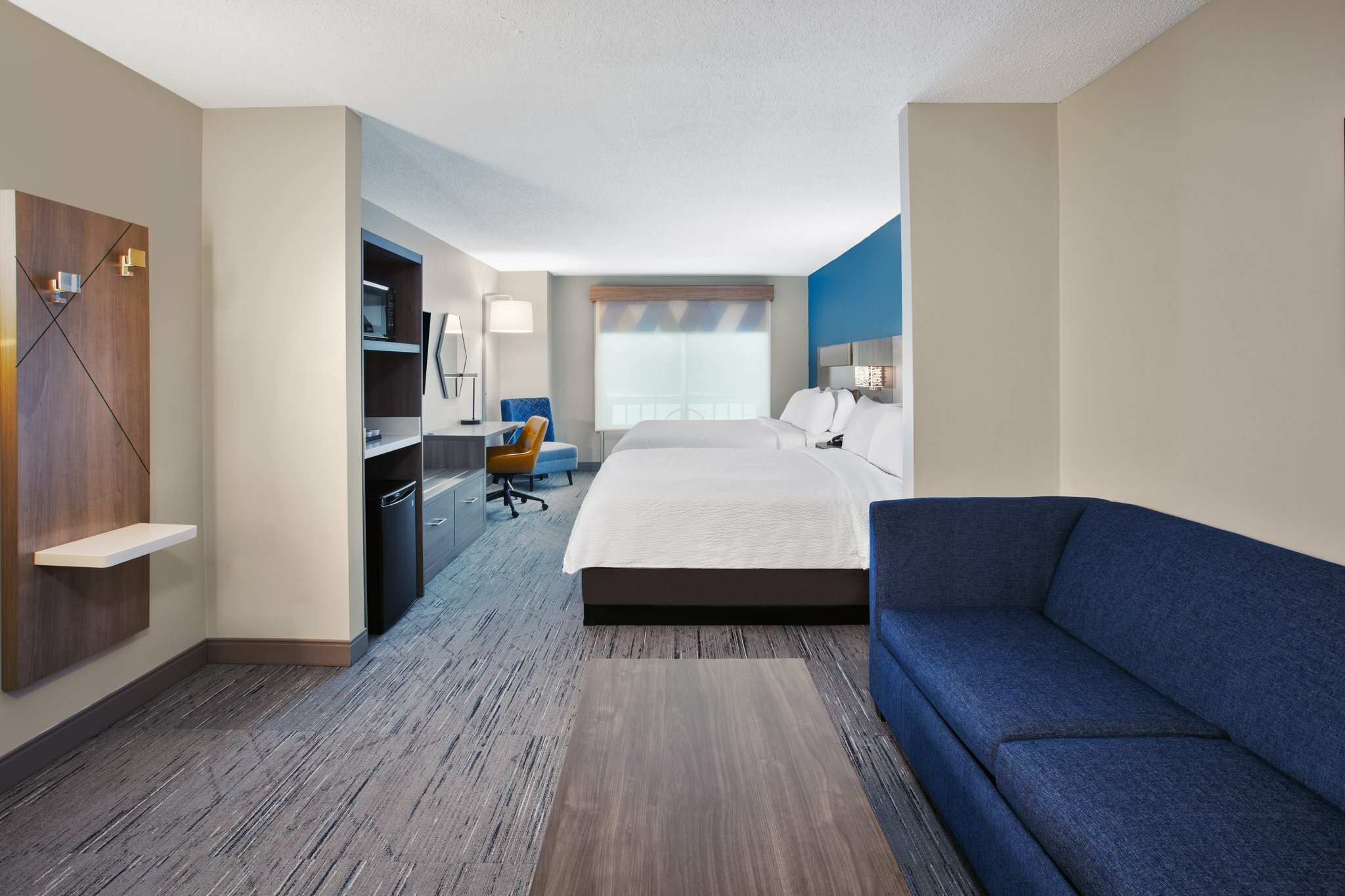 Фото Holiday Inn Express Hotel & Suites Grand Rapids-North, an Ihg Hotel