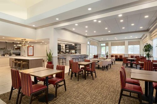 Гостиница Hilton Garden Inn Fort Myers Airport/FGCU в Форте Майерсе