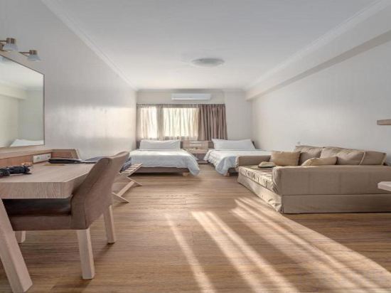Фото Attalos Hotel
