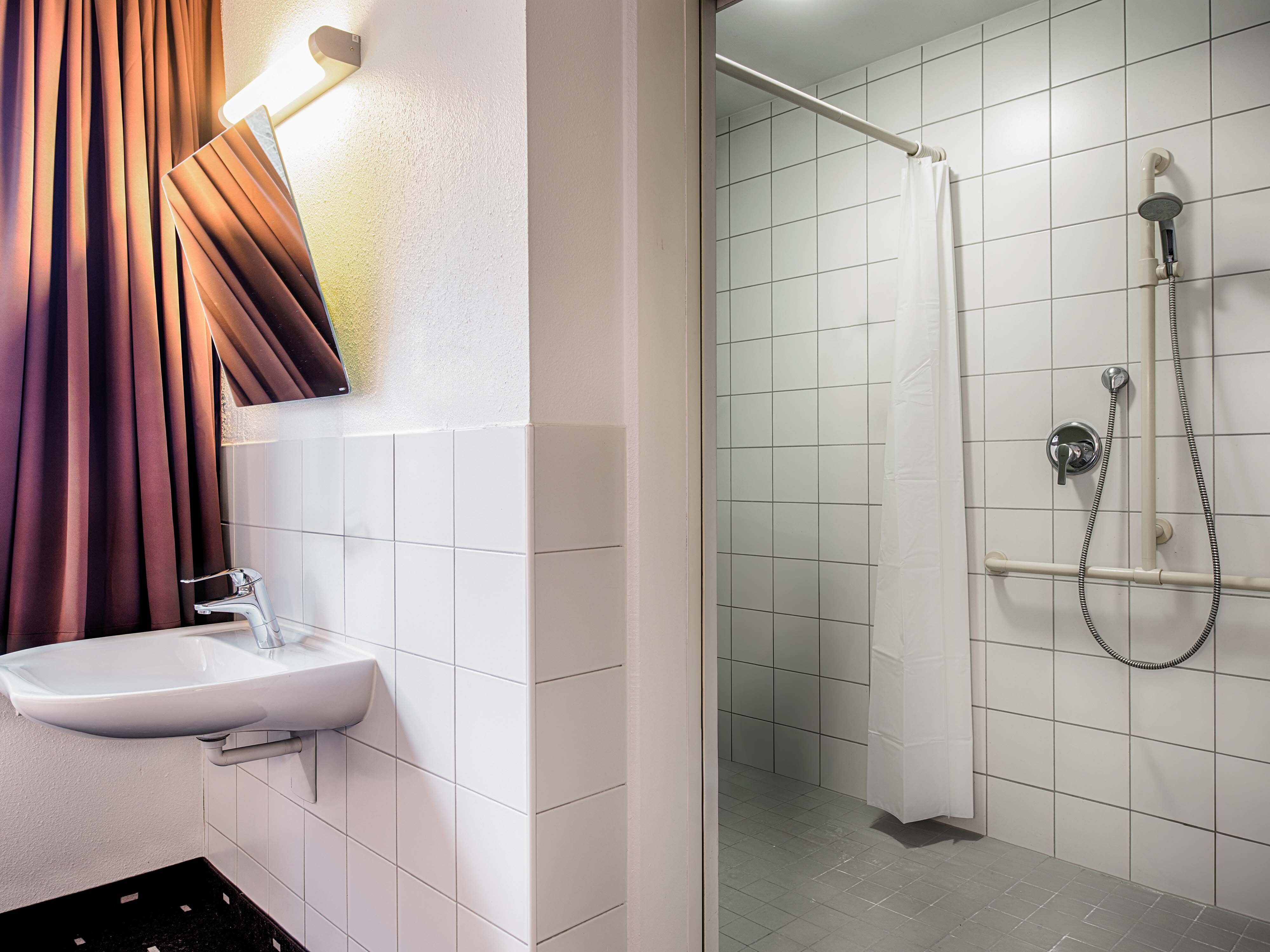 Фото B&b Hotel Bielefeld-Ost