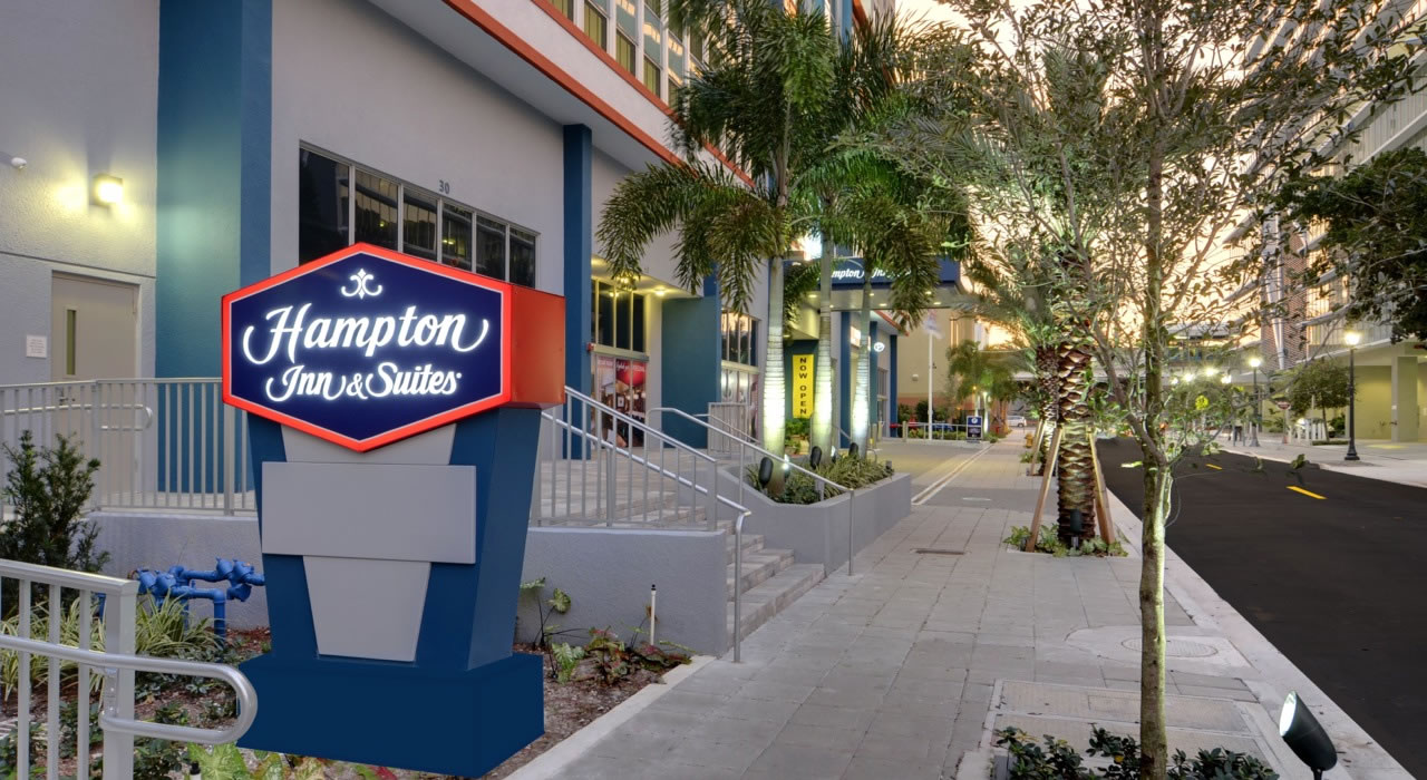 Фото Hampton Inn & Suites Miami/Brickell-Downtown, Fl