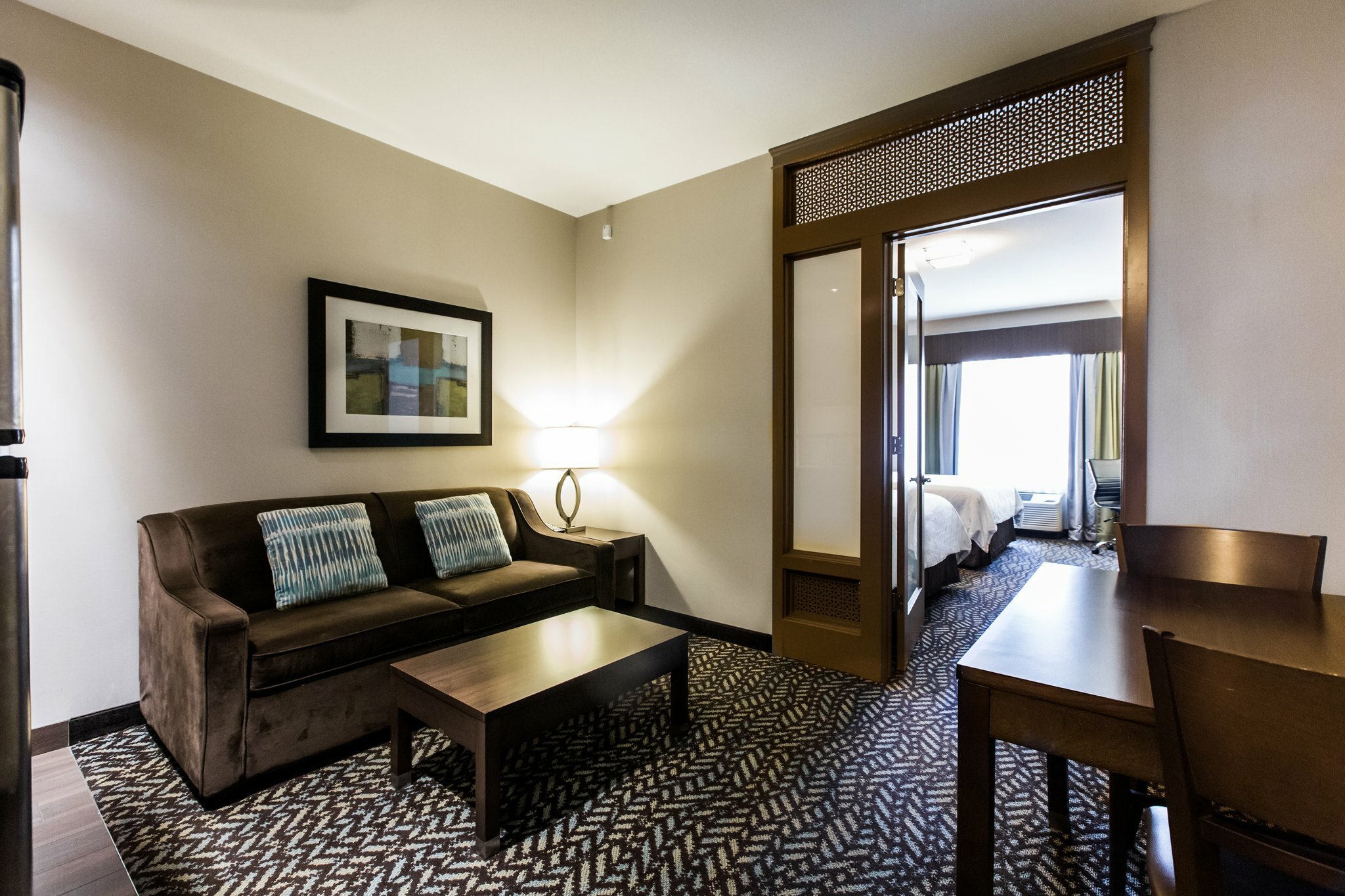 Фото Holiday Inn Express & Suites Spruce Grove - Stony Plain, an Ihg Hotel