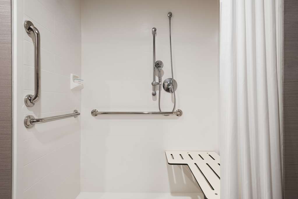 Фото Homewood Suites by Hilton Milwaukee Downtown