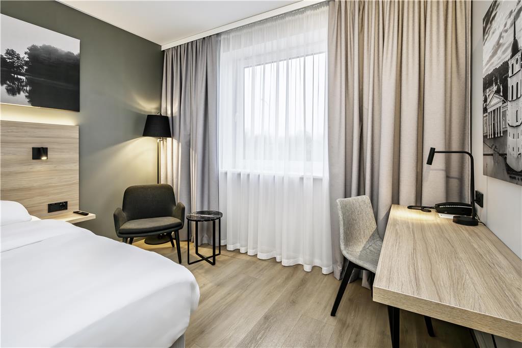 Фото Park Inn by Radisson Vilnius Airport Hotel & Conference Centre
