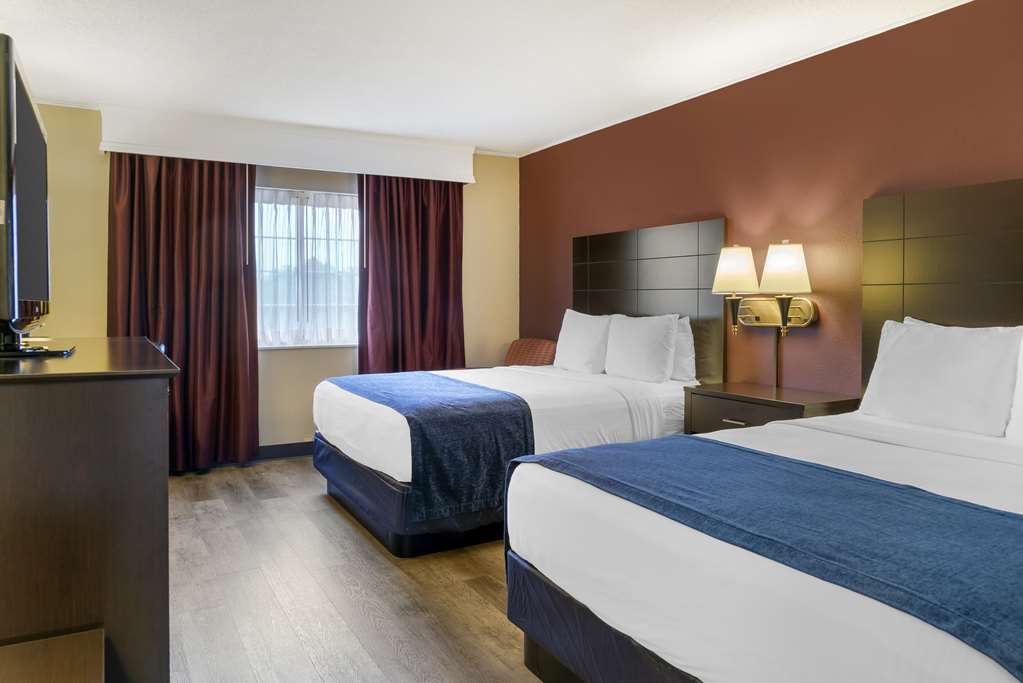 Фото Best Western Greenfield Inn