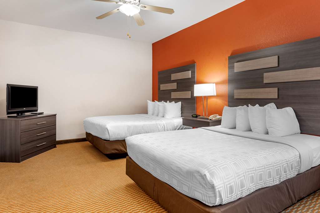 Фото Best Western Palo Duro Canyon Inn & Suites