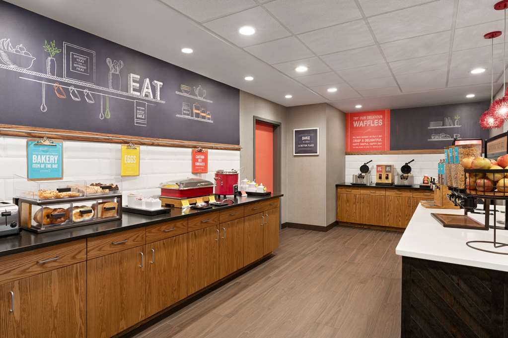 Фото Hampton Inn & Suites Ocean City West