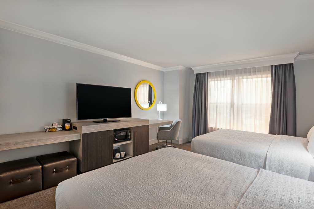 Фото Hampton Inn & Suites Stamford