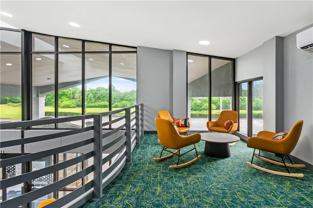 Фото Quality Inn Lexington East/Hamburg Area