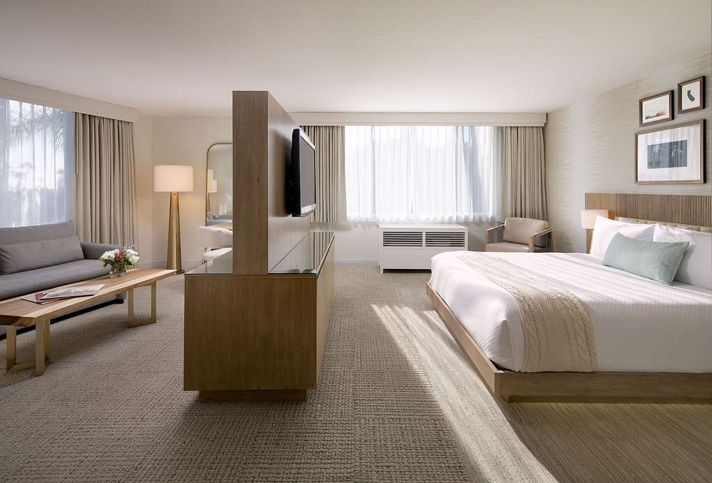 Фото Belamar Hotel Manhattan Beach, Tapestry Collection by Hilton