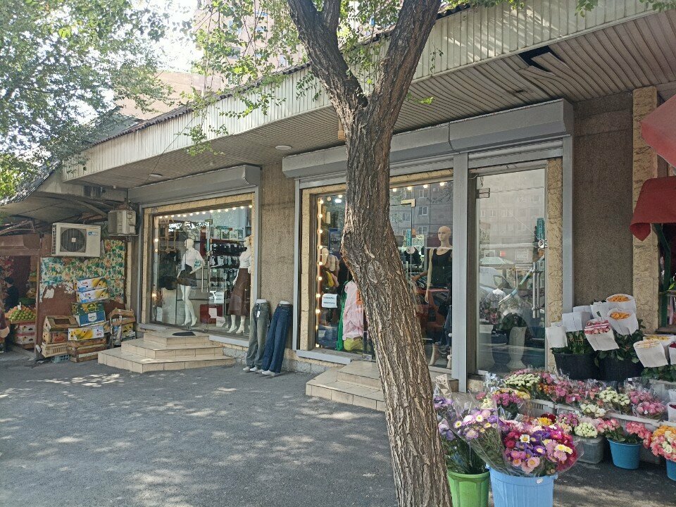Clothing store Ин тренд, Yerevan, photo