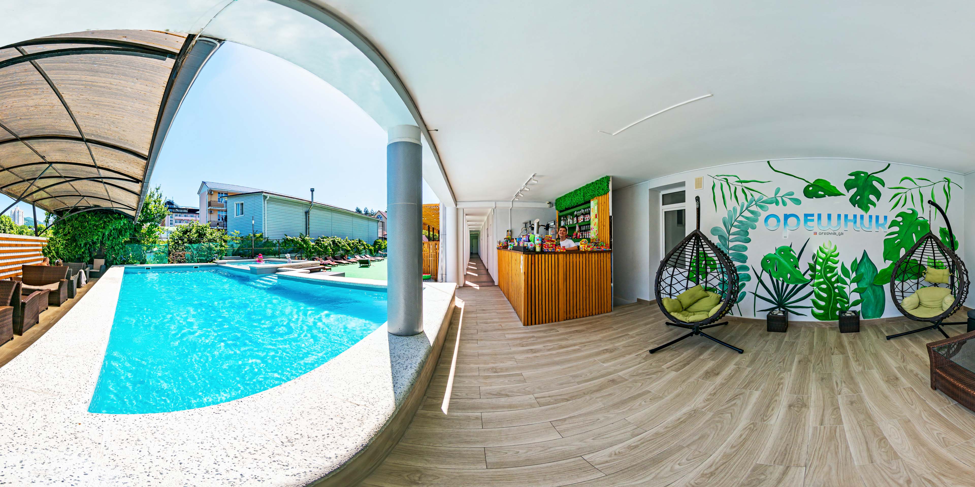 Фото Орешник