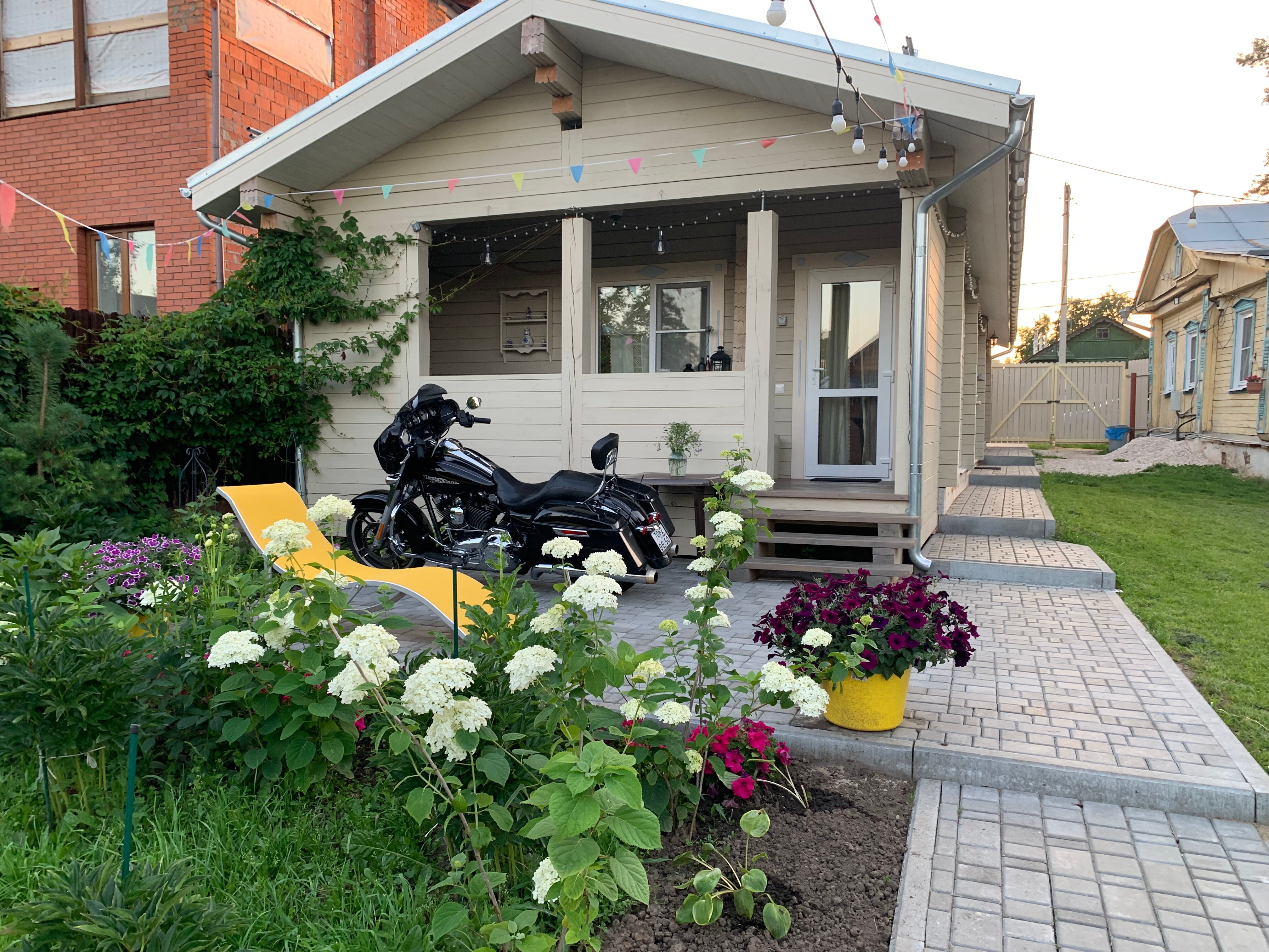 Фото отеля 2