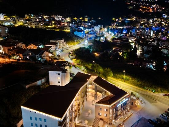 Фото Apart hotel MS Katunjanin