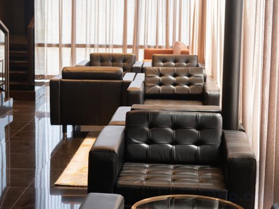 Фото Amber Hotel-Cebu