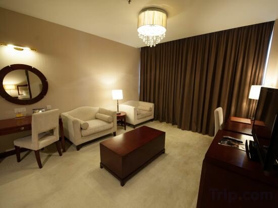 Фото Gaya Centre Hotel