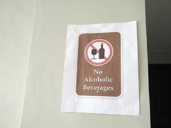 Фото Harbour Gardens Tourist Inn