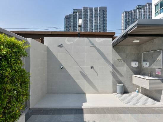 Фото Three Seasons Place