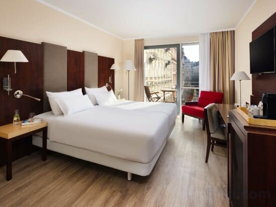 Фото Nh Budapest City