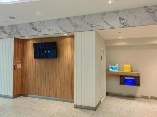 Фото Goodrich Hotel