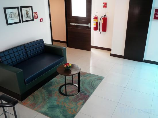 Фото Four Points by Sheraton Vadodara