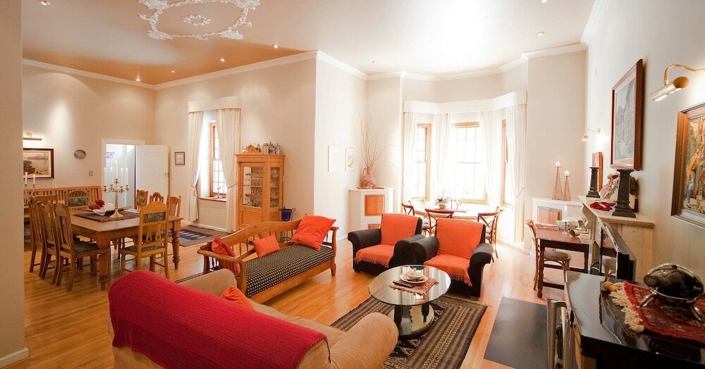 Фото Gubas De Hoek meet eat sleep