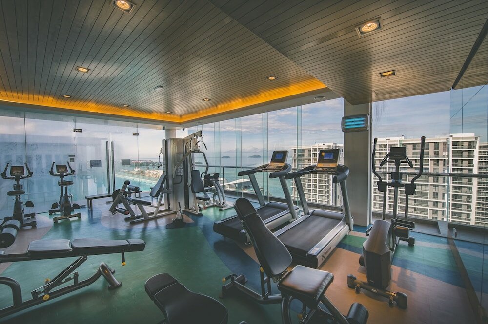 Фото Mercure Kota Kinabalu City Centre