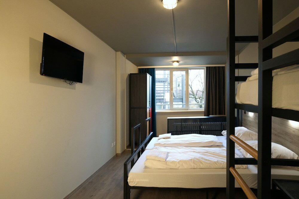 Фото A&o München Hackerbrücke