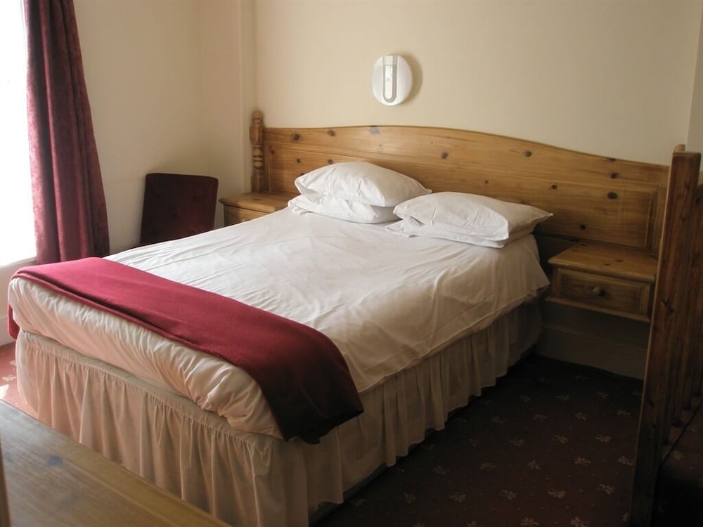 Фото Langham Court