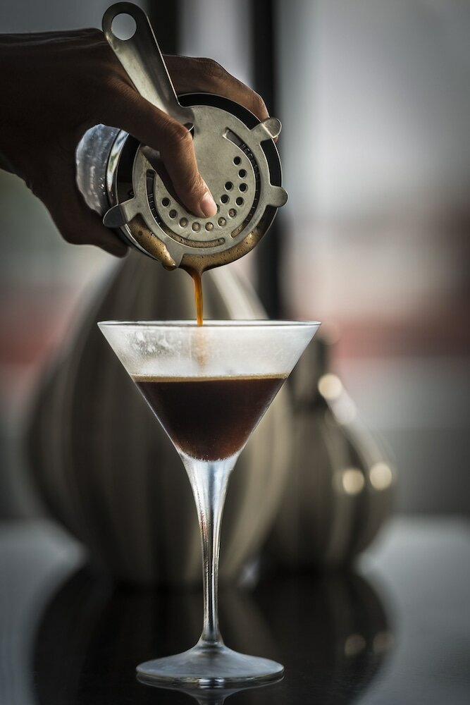 Фото The Aviary Hotel