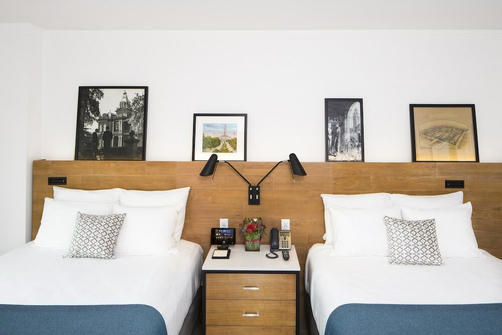 Фото At&t Hotel & Conference Center at the University of Texas