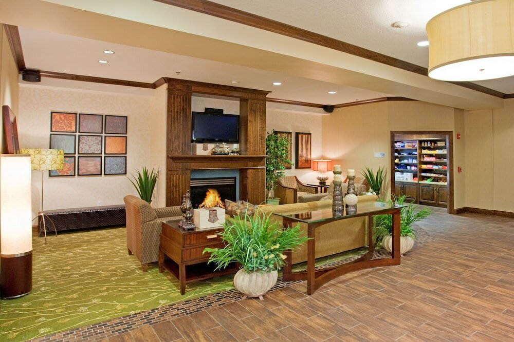 Фото Holiday Inn Express Hotel & Suites Logan, an Ihg Hotel