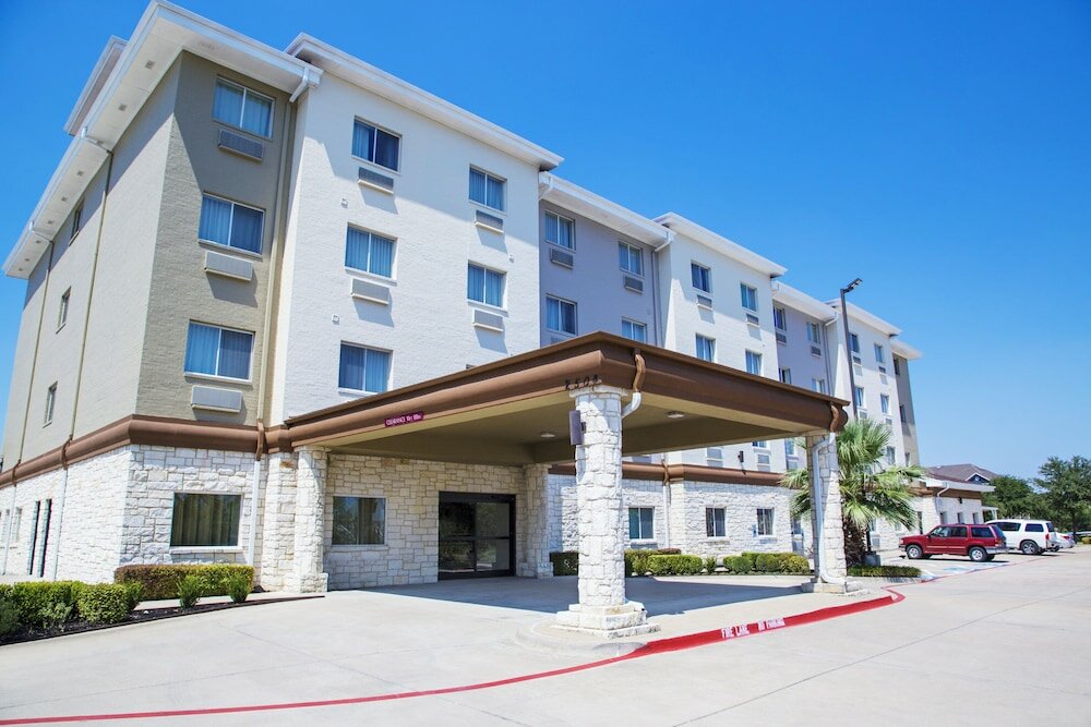 Фото Candlewood Suites Grand Prairie - Arlington, an Ihg Hotel