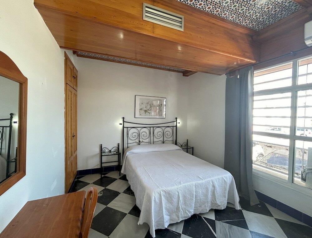 Фото Hostal El Ancla