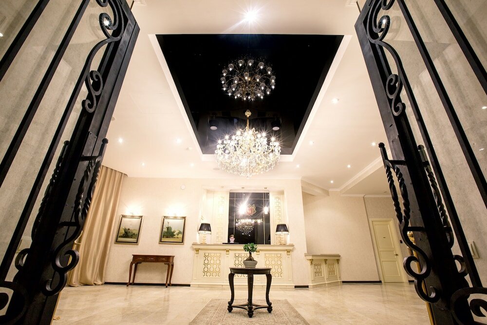 Фото Tbilisi Laerton Hotel