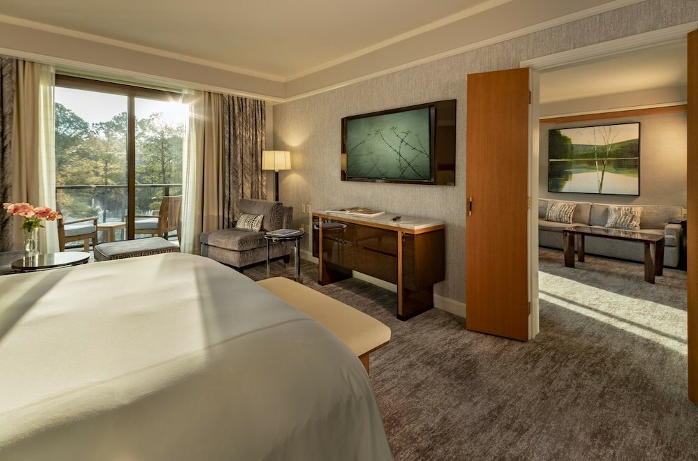 Фото The Umstead Hotel and SPA