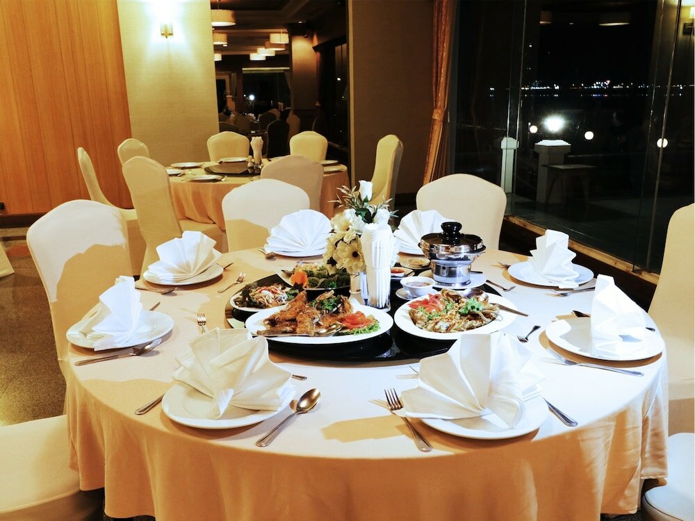 Фото Fortune River View Hotel Nakhon Phanom