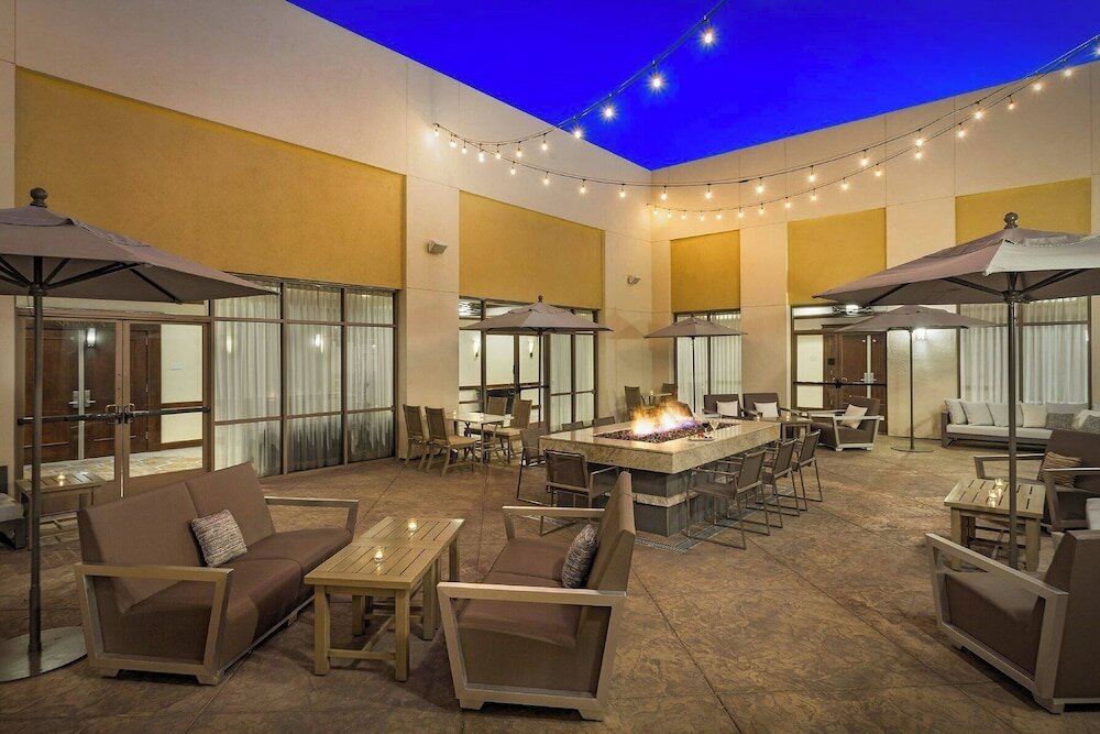 Фото Fullerton Marriott at California State University