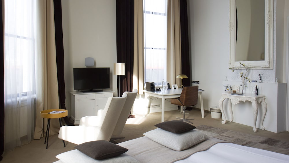 Фото Suite Hotel Pincoffs Rotterdam