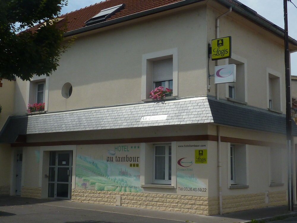 Фото Logis Hôtel Au Tambour