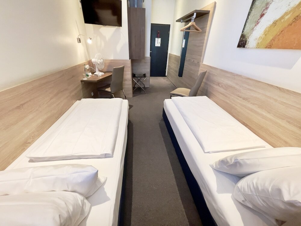 Фото Hotel Central