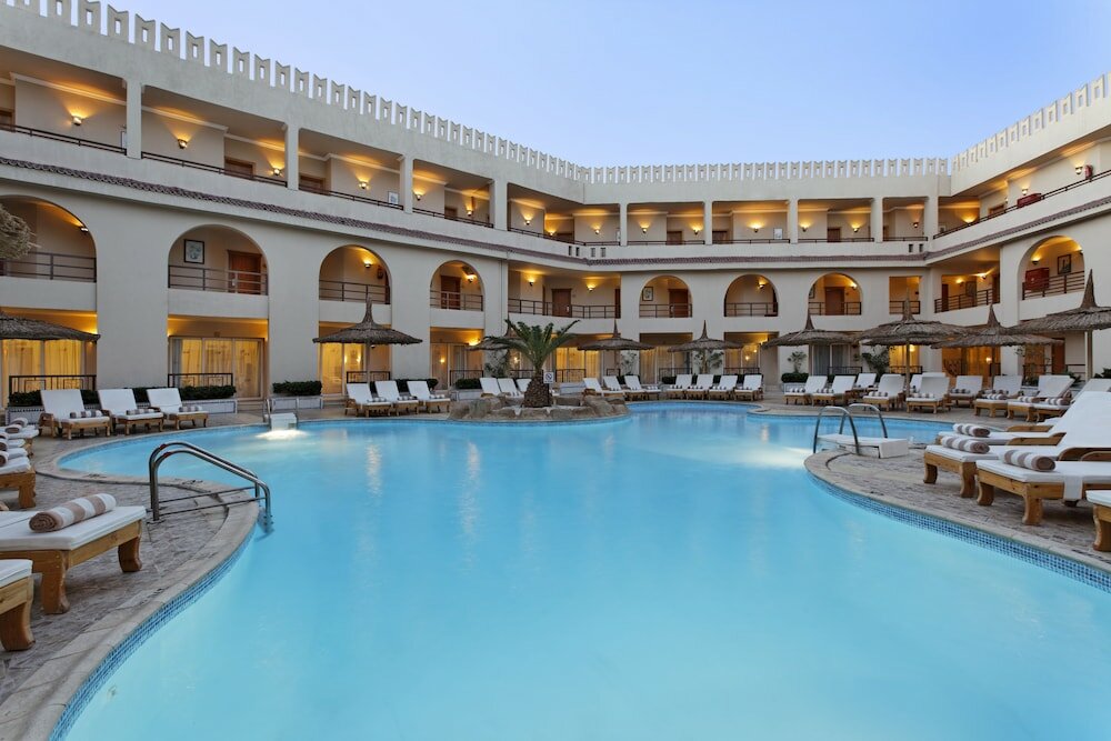 Фото Pickalbatros Royal Moderna Resort