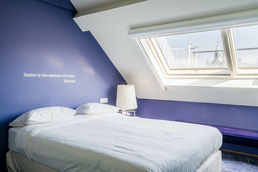 Фото Pacific Café Hotel