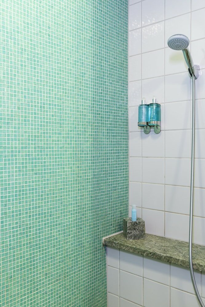 Фото Hotel Rival