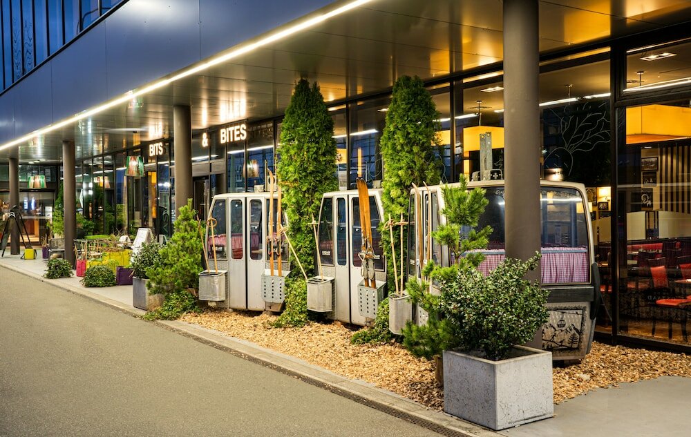 Фото Holiday Inn Zurich - Messe by Ihg